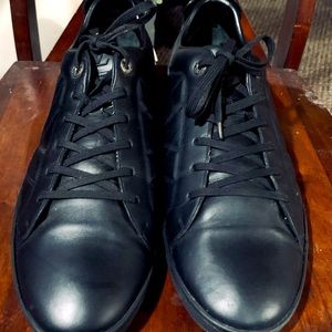 Louis Vuitton all black low top sneakers